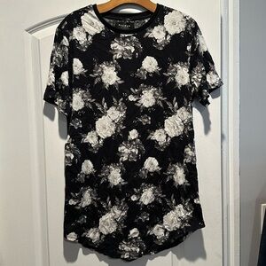 Pacsun Black Floral T-Shirt